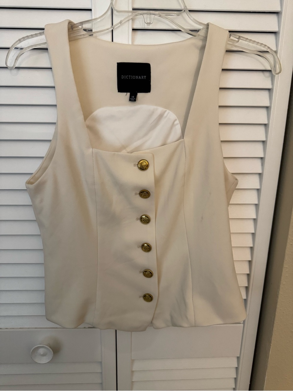 Dictionary Cream Button-Front Sleeveless Top